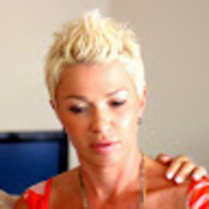 Meet your Posher, Viktoria